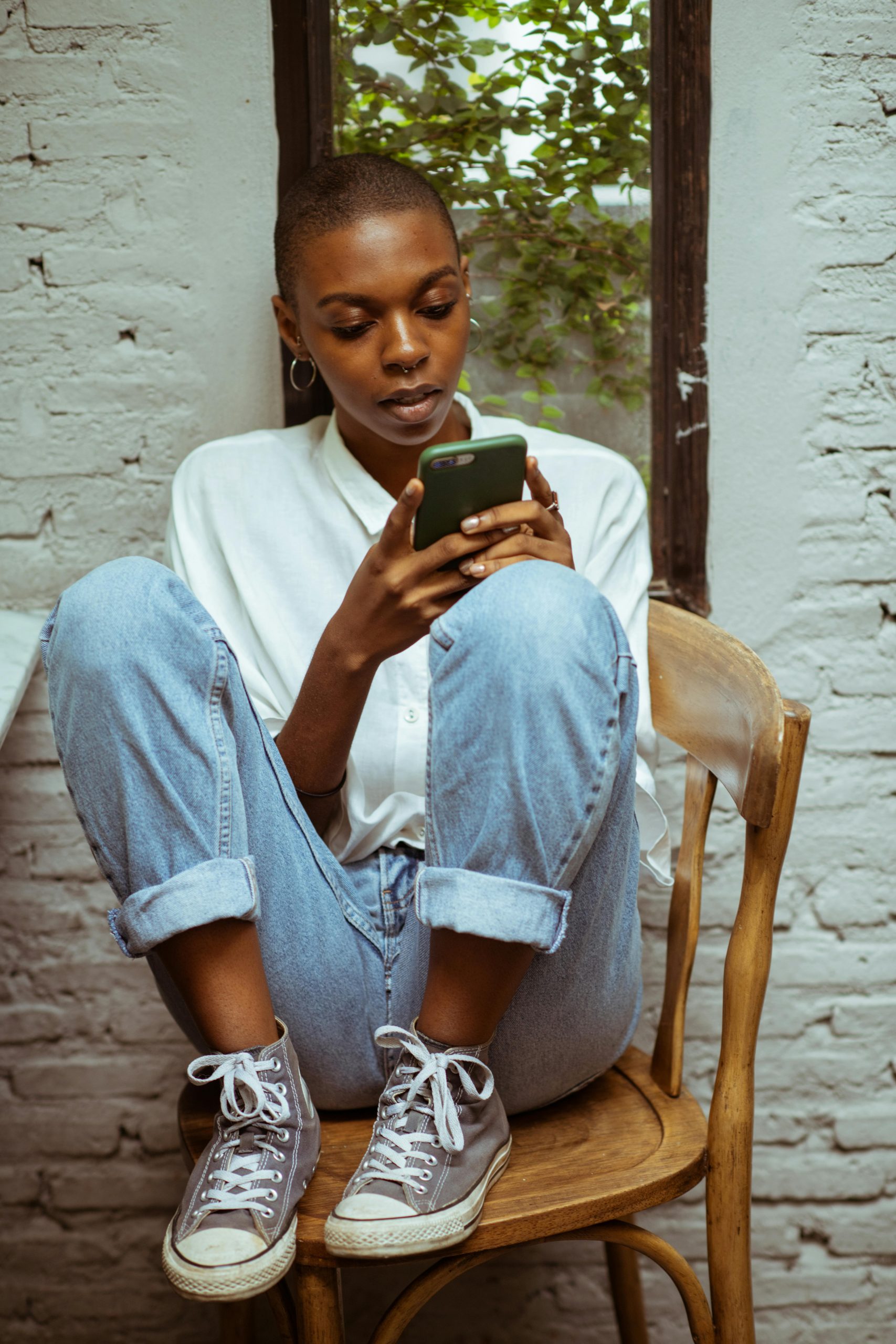 Salud mental y redes sociales: cómo proteger tu bienestar emocional en un mundo hiperconectado | Sonia Sola Gil: Psicología Online